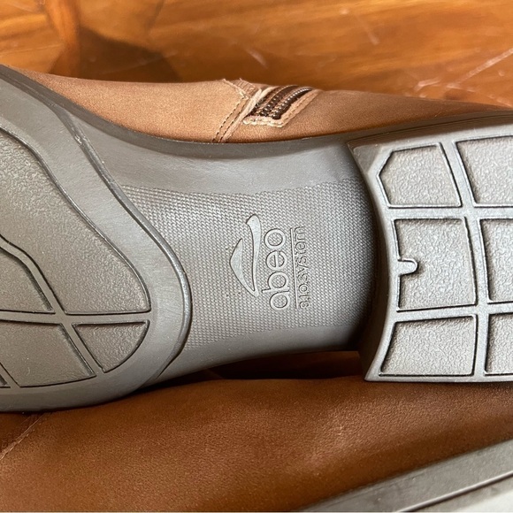 Obeo brown ankle boots unlike side zipper size 8.5 narrow burnished toe - Picture 8 of 16